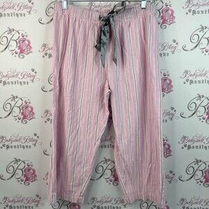 La Vie En Rose capri pants stripes silver Pink and White Striped Pajama Pants
